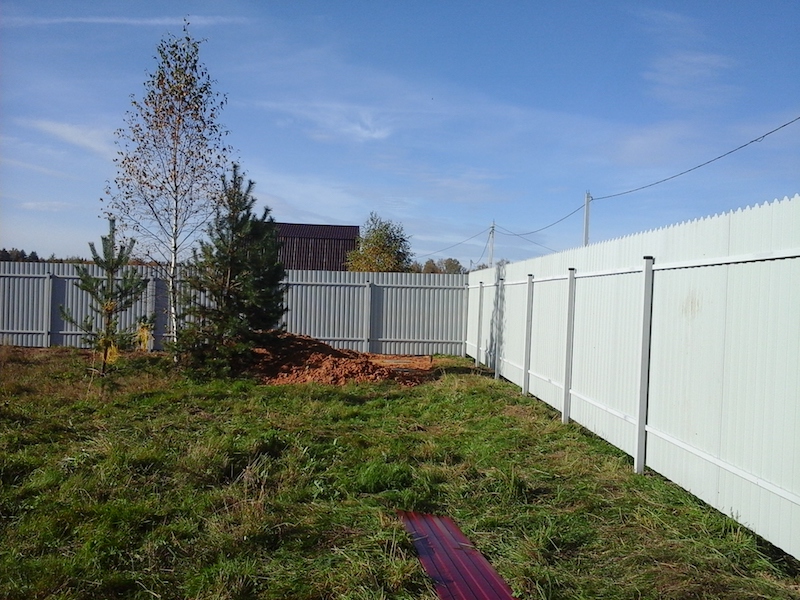 Забор из профнастила