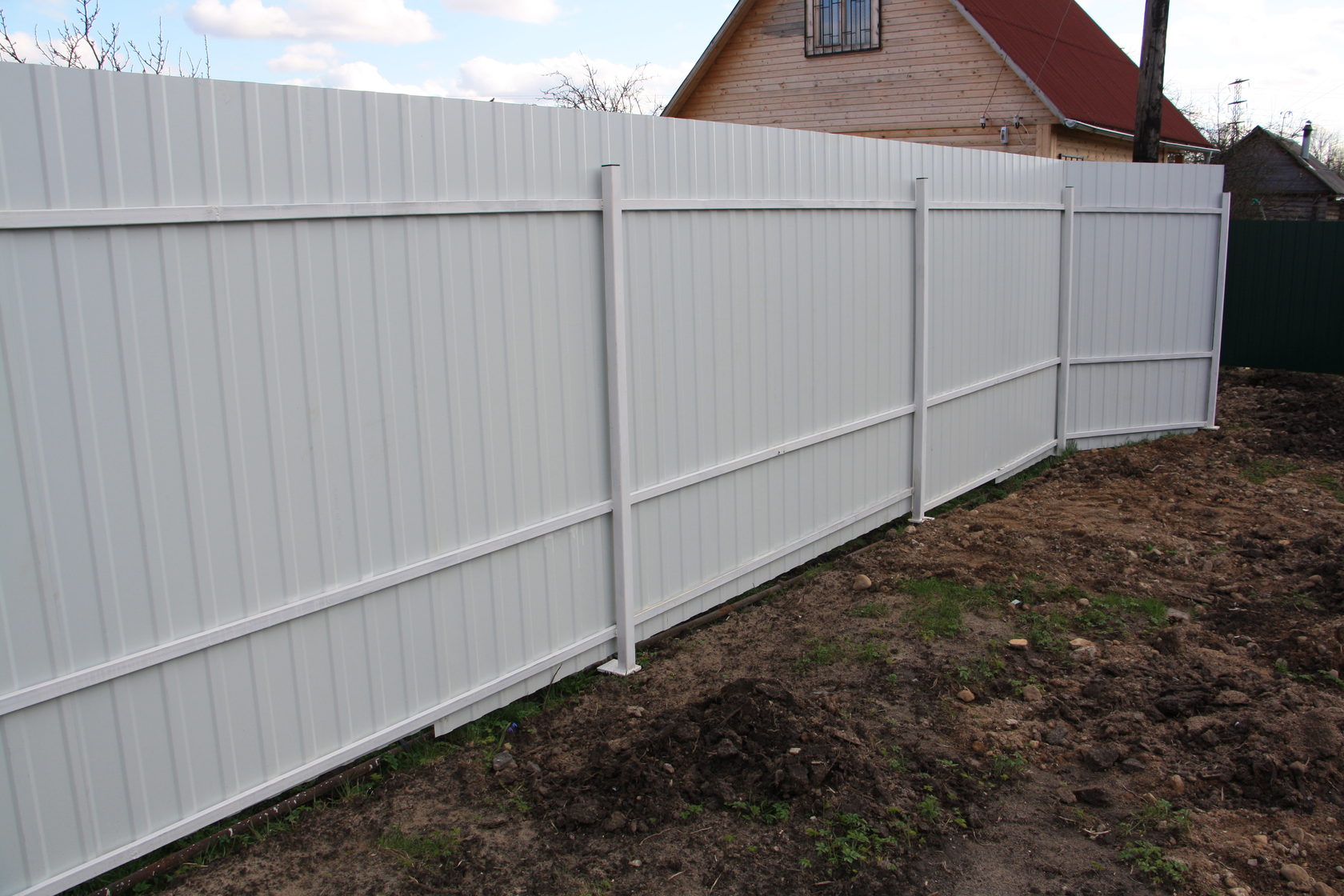 Заборы на винтовых сваях Заборы на винтовых сваях